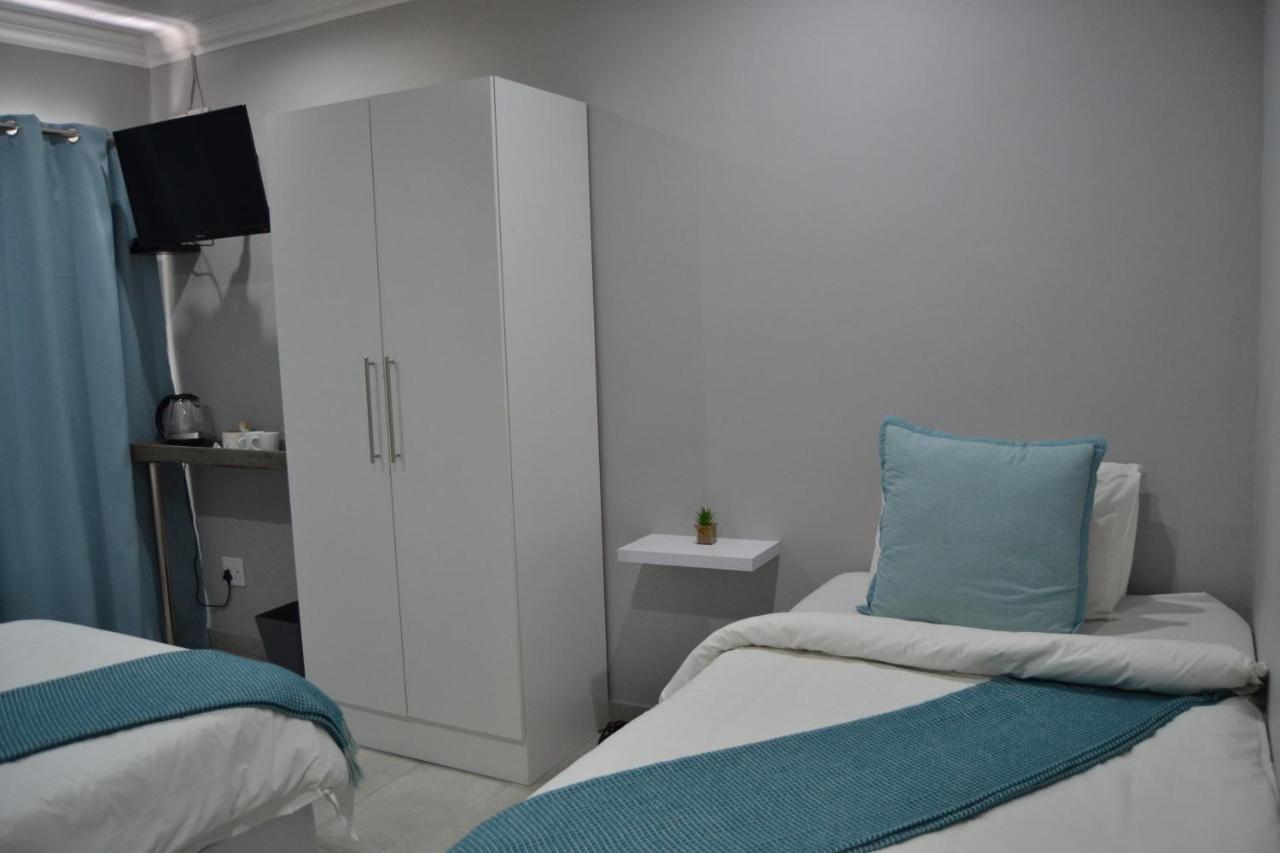 African Sands Guesthouse Load Shedding Free Блумфонтейн Екстер'єр фото
