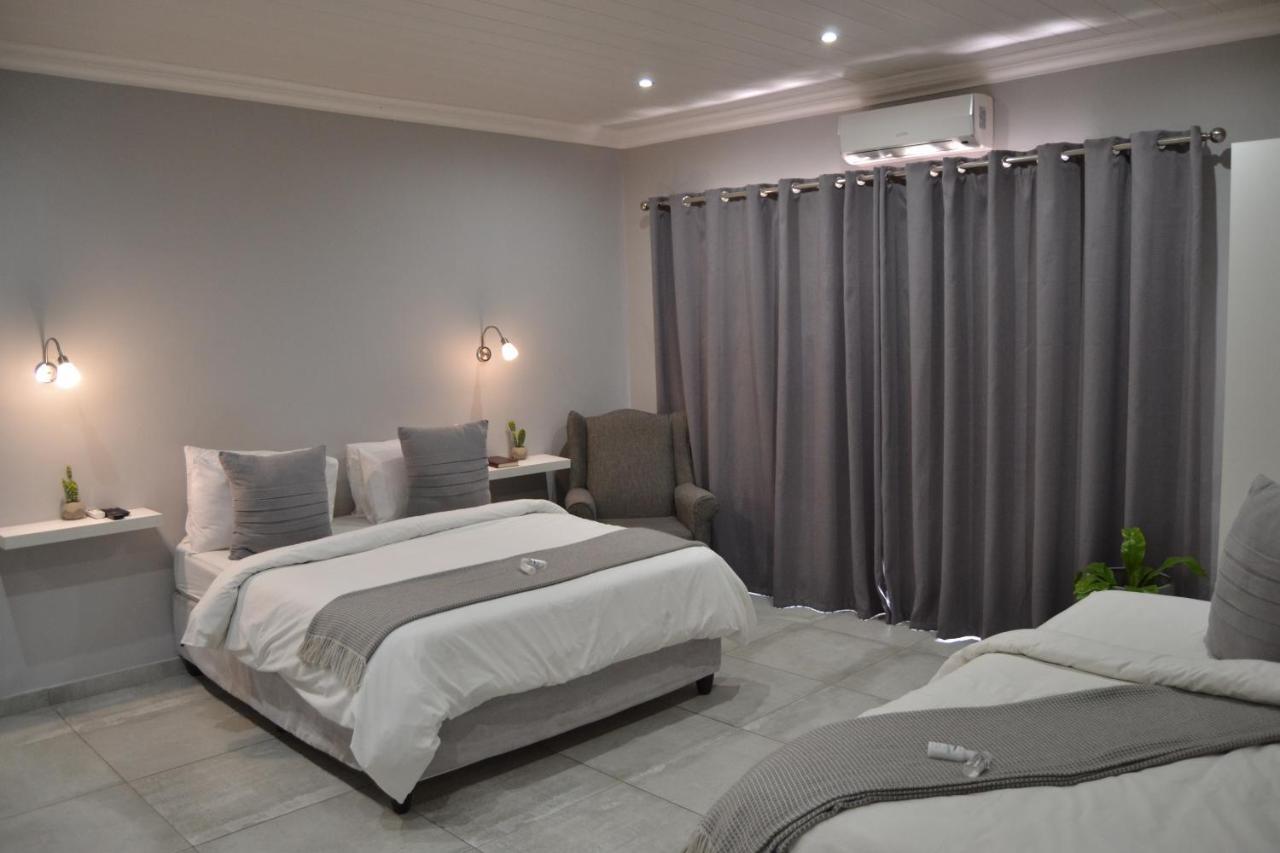 African Sands Guesthouse Load Shedding Free Блумфонтейн Екстер'єр фото