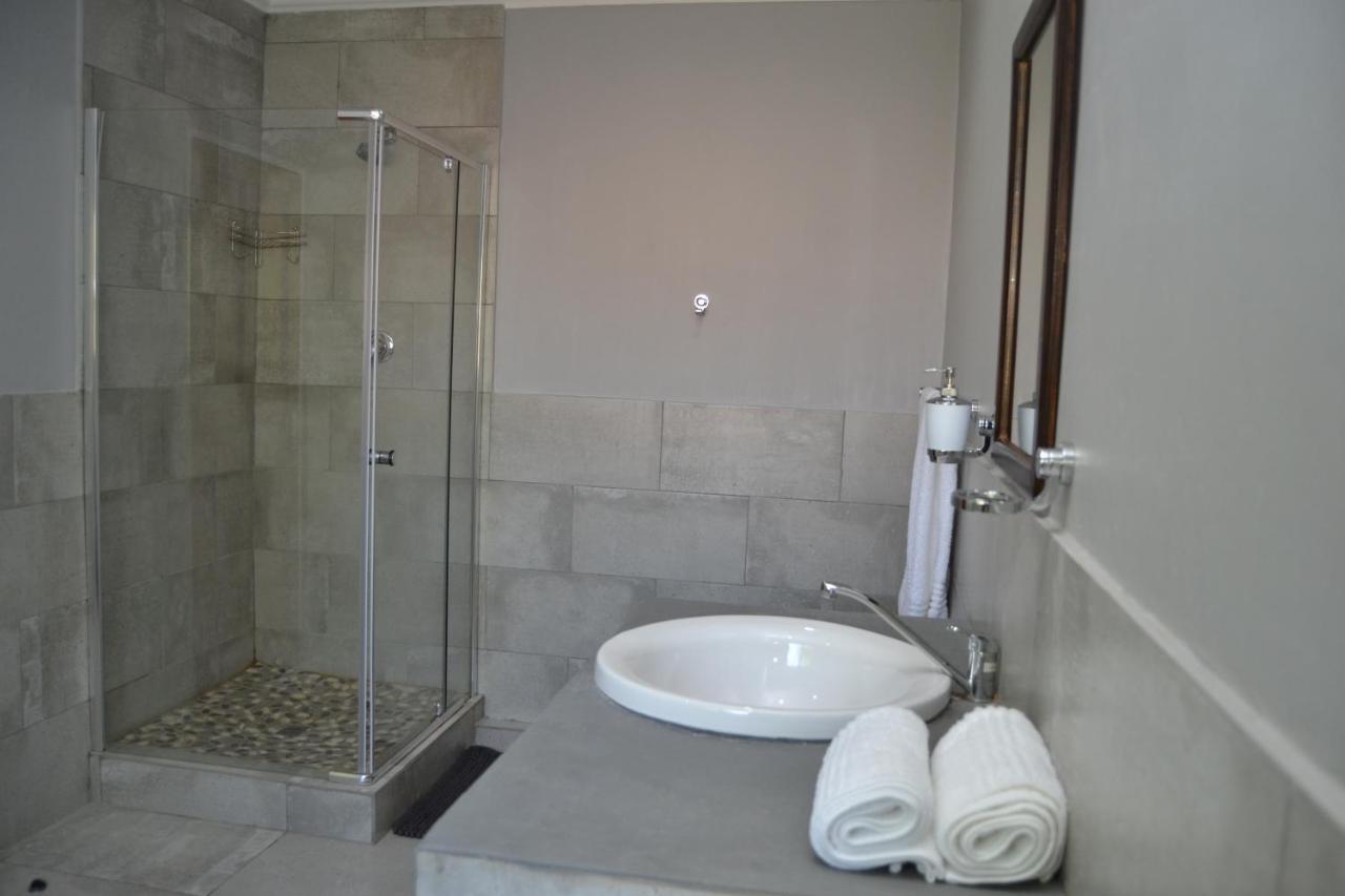 African Sands Guesthouse Load Shedding Free Блумфонтейн Екстер'єр фото